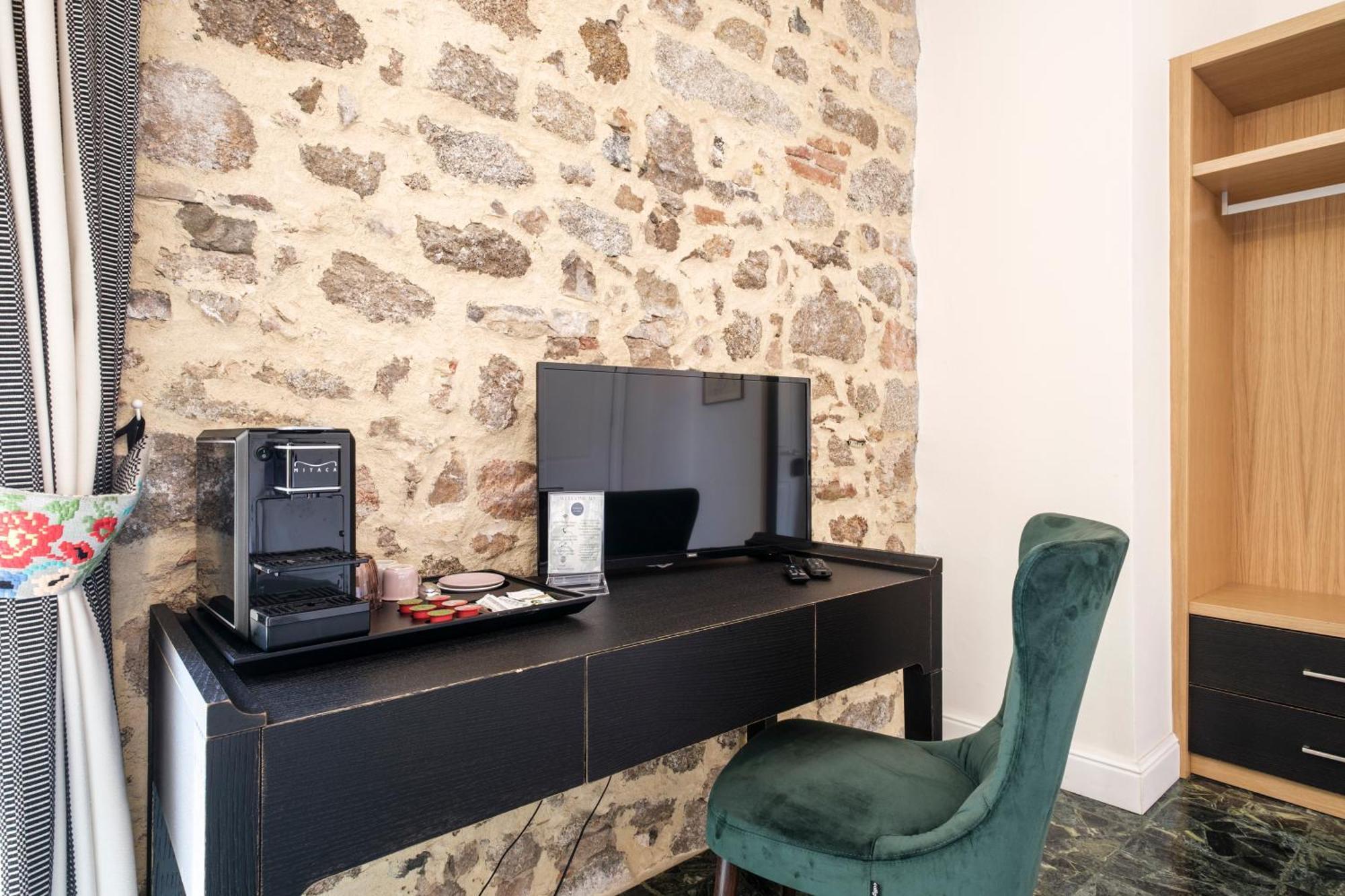 Kemani Villa Sara Olbia Room photo
